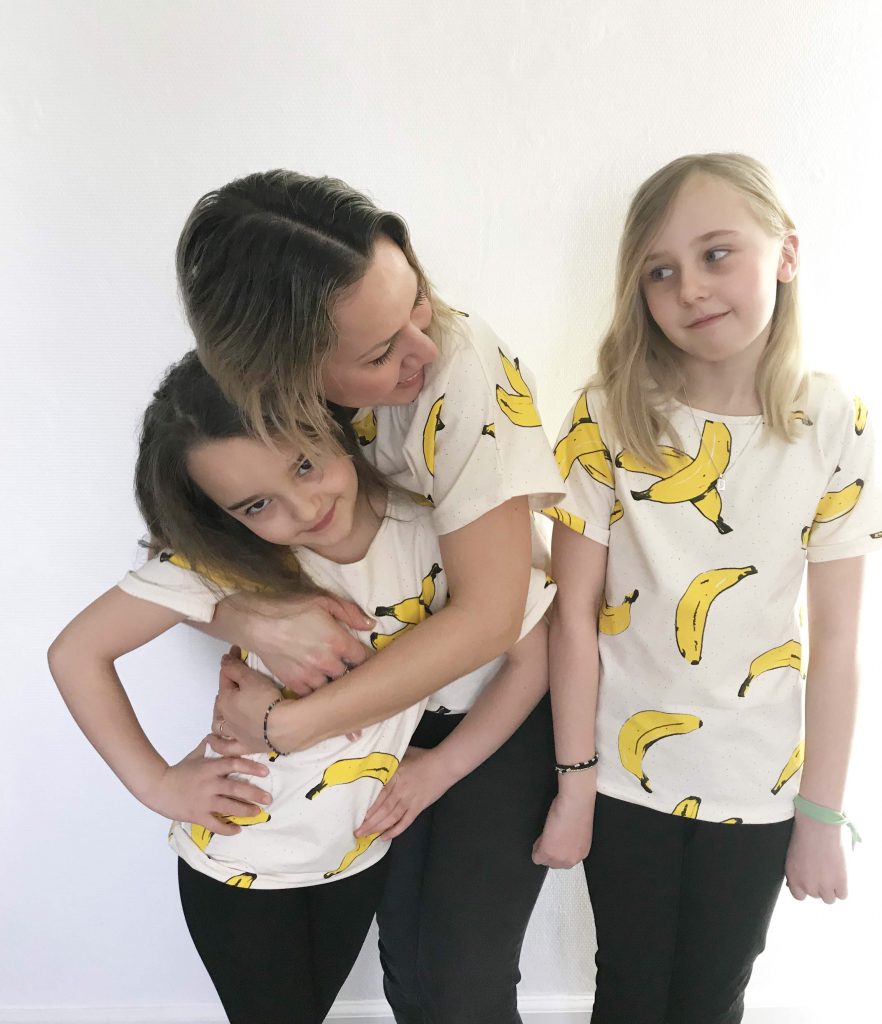 Bananprint Tee - B Is Bananas! - Skandimama